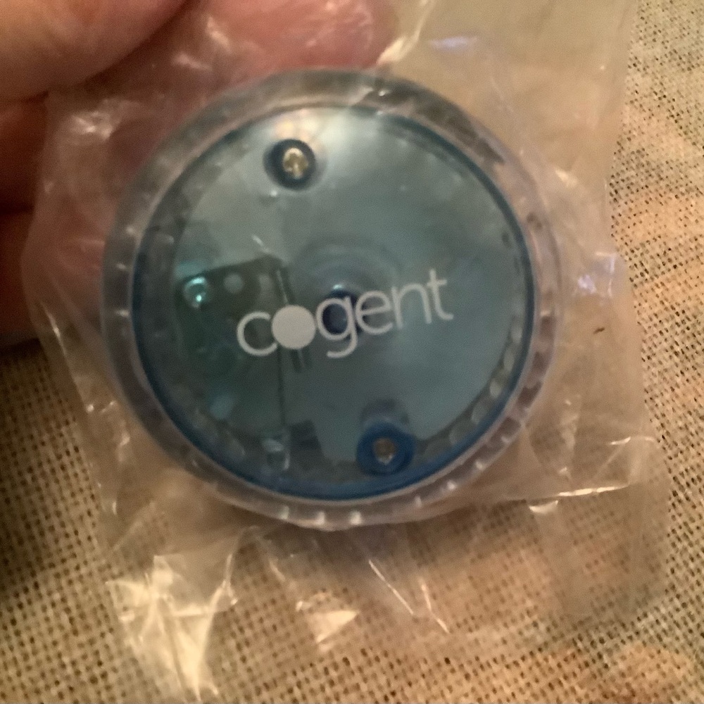 Yo-yo Cogent Internet Co Promo Logo Rare Blue Light With String
